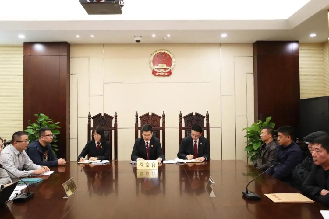 1605508381671015325.jpg
